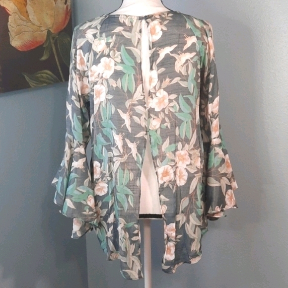 Lauren Conrad Crane Belle Sleeve Blouse - Picture 6 of 7